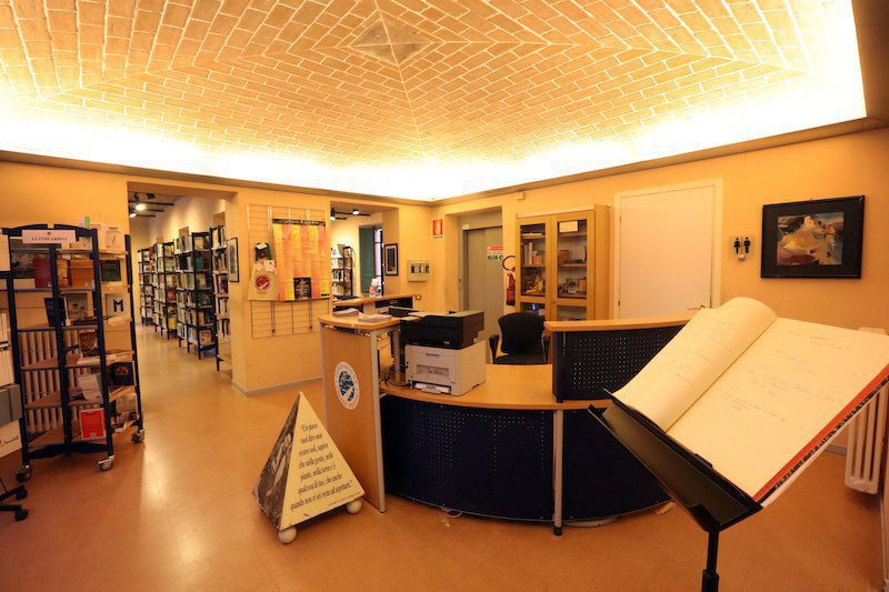 Biblioteca civica Santo Stefano Belbo